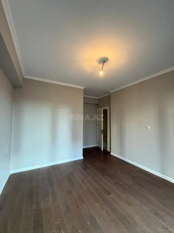 Satılır 3 otaqlı mənzil 72.5 m²