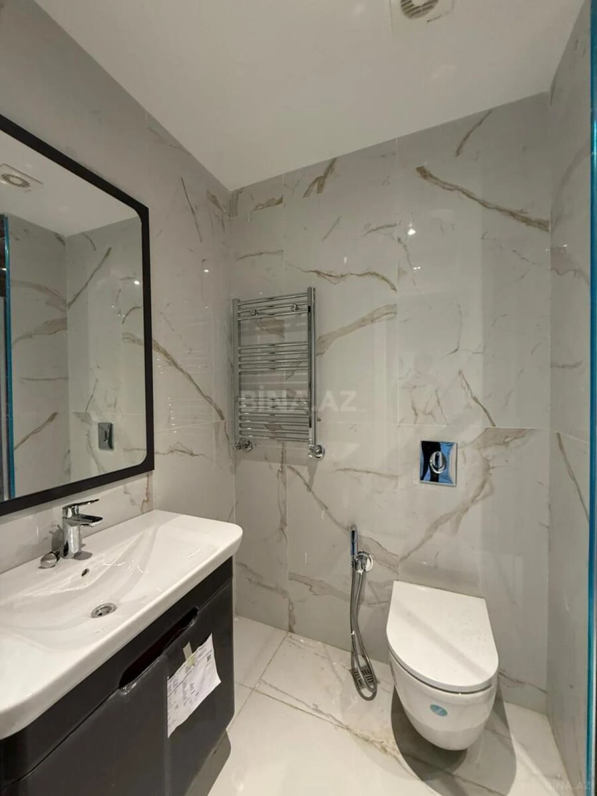 Satılır 3 otaqlı mənzil 72.5 m²