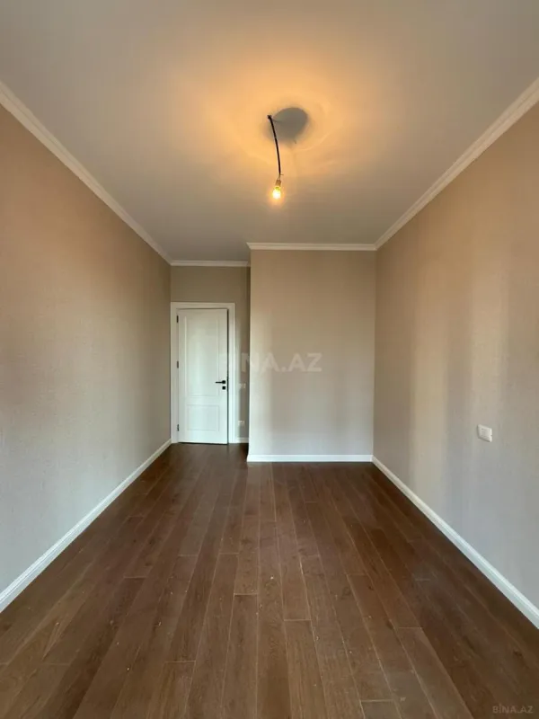 Satılır 3 otaqlı mənzil 72.5 m²