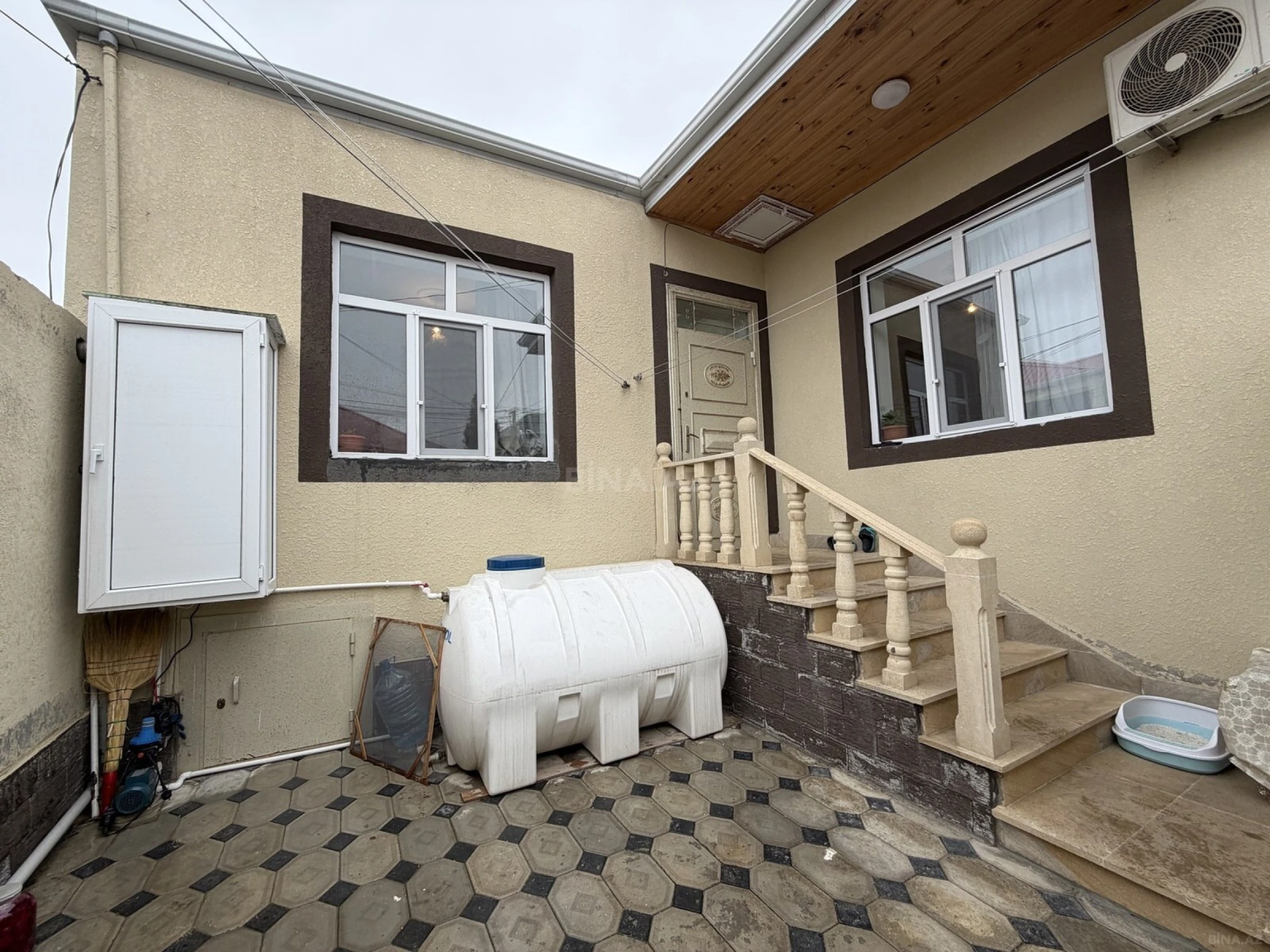 Satılır 3 otaqlı həyət evi 90 m²