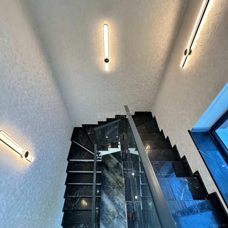 Kirayə verilir 5 otaqlı həyət evi 350 m²