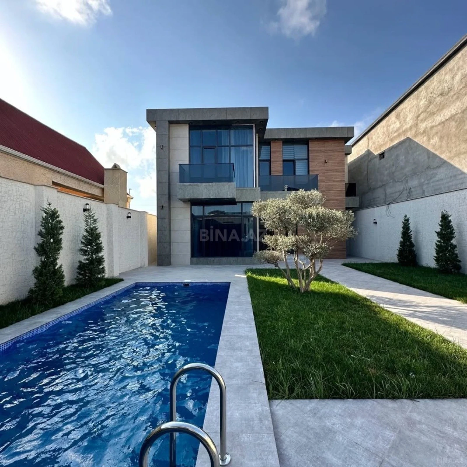 Kirayə verilir 5 otaqlı həyət evi 350 m²