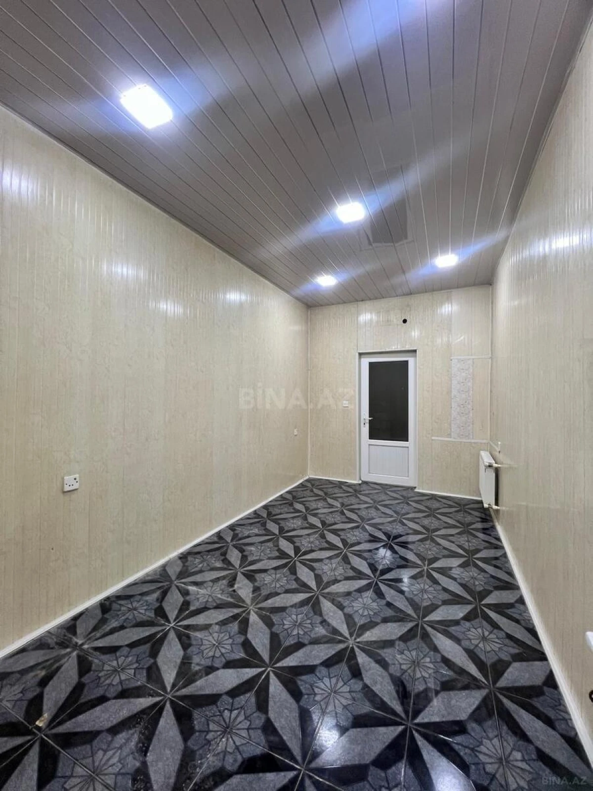 Kirayə verilir obyekt 81 m²