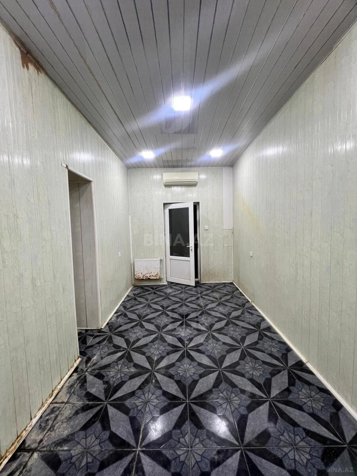 Kirayə verilir obyekt 81 m²