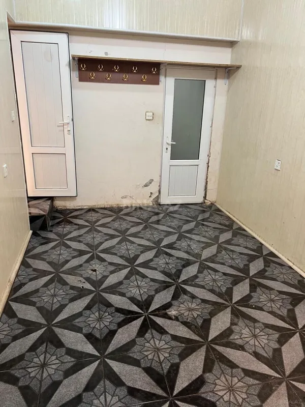 Kirayə verilir obyekt 81 m²