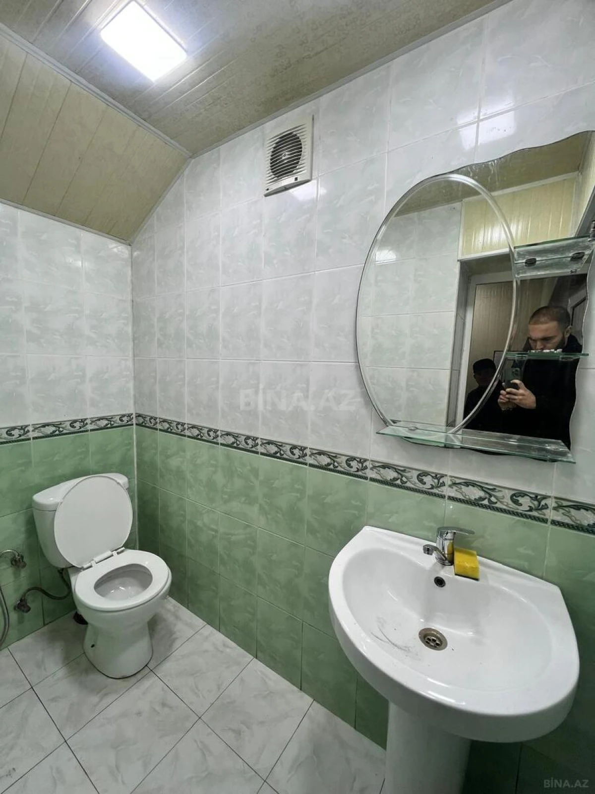 Kirayə verilir obyekt 81 m²