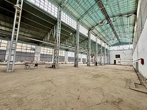 Kirayə verilir obyekt 1700 m² — Bakı, Binəqədi 1700.00 m²