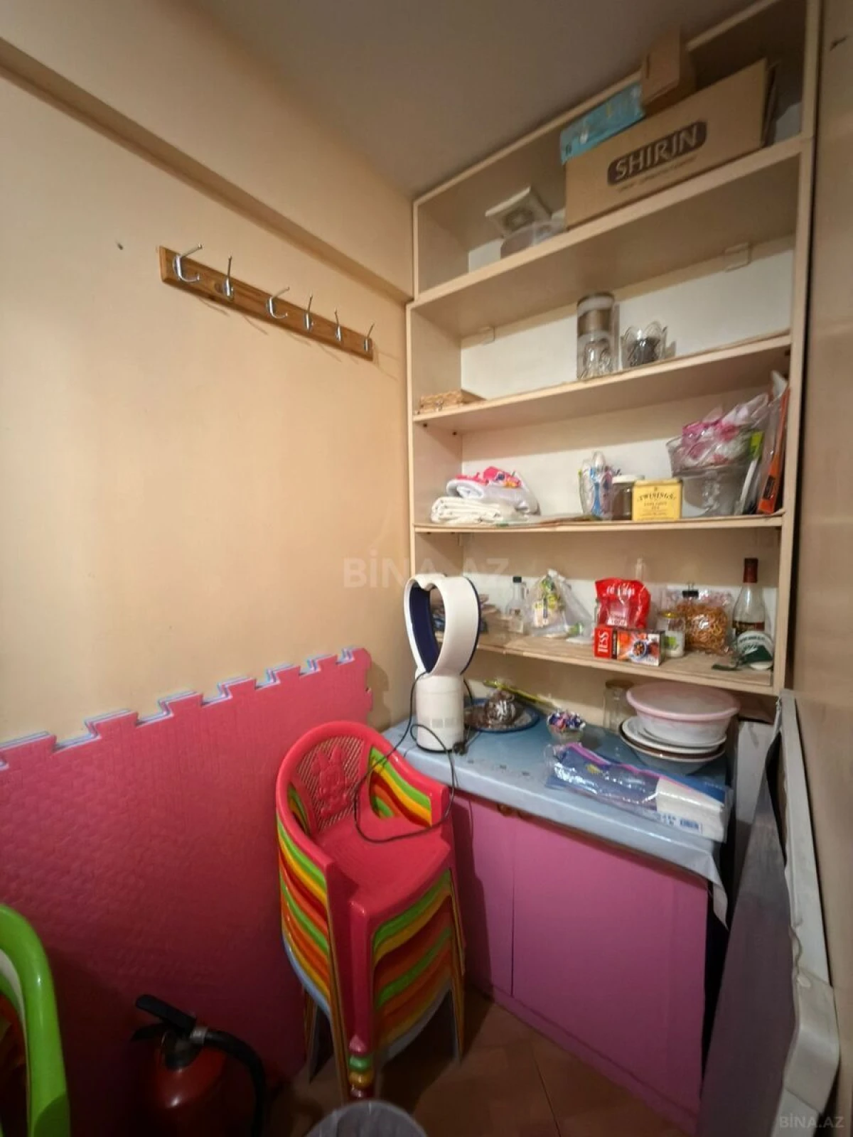 Satılır 4 otaqlı ofis 97 m²