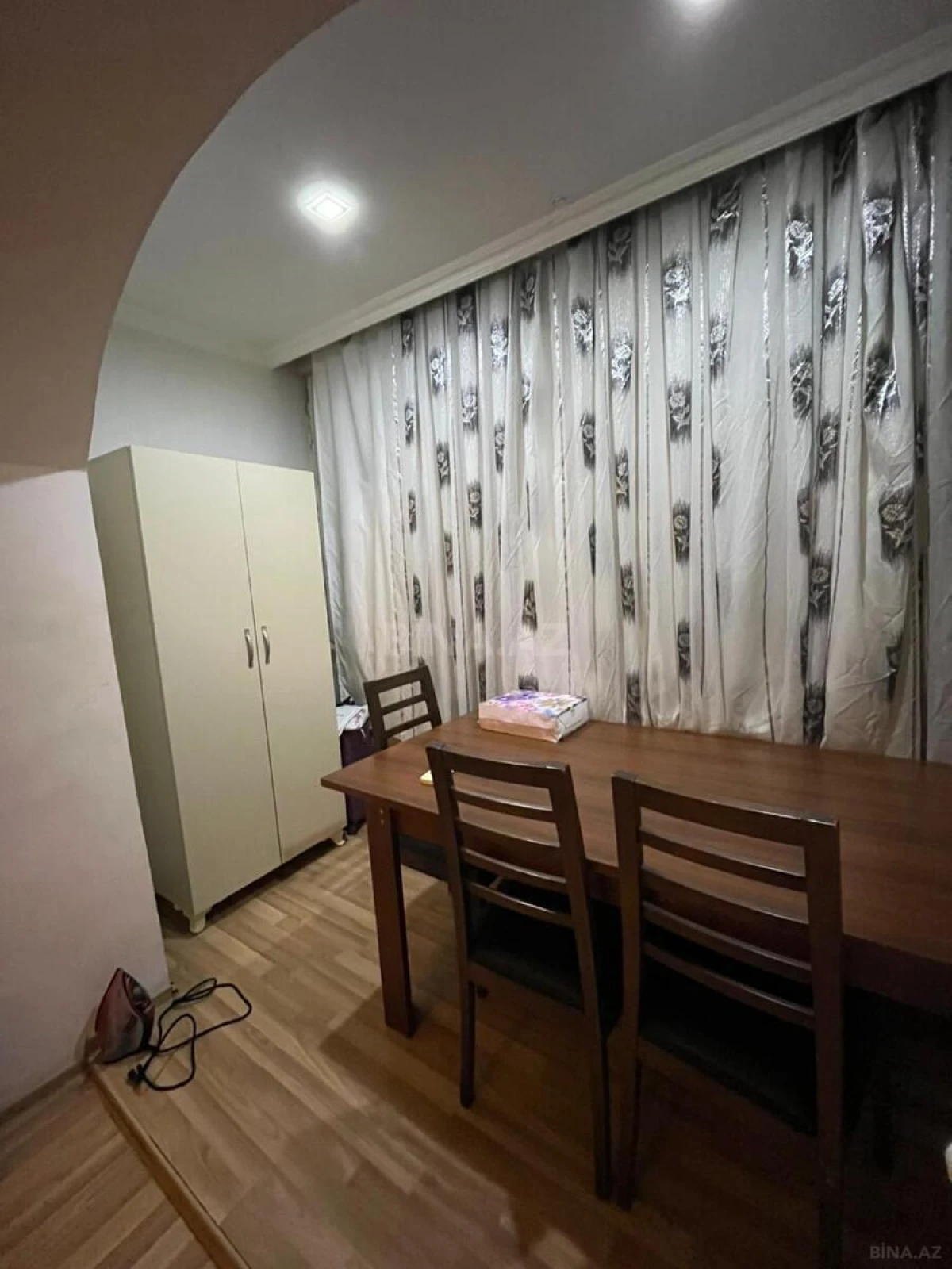 Kirayə verilir 2 otaqlı mənzil 70 m²