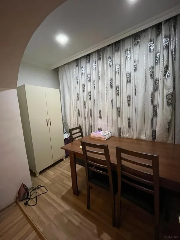 Kirayə verilir 2 otaqlı mənzil 70 m²