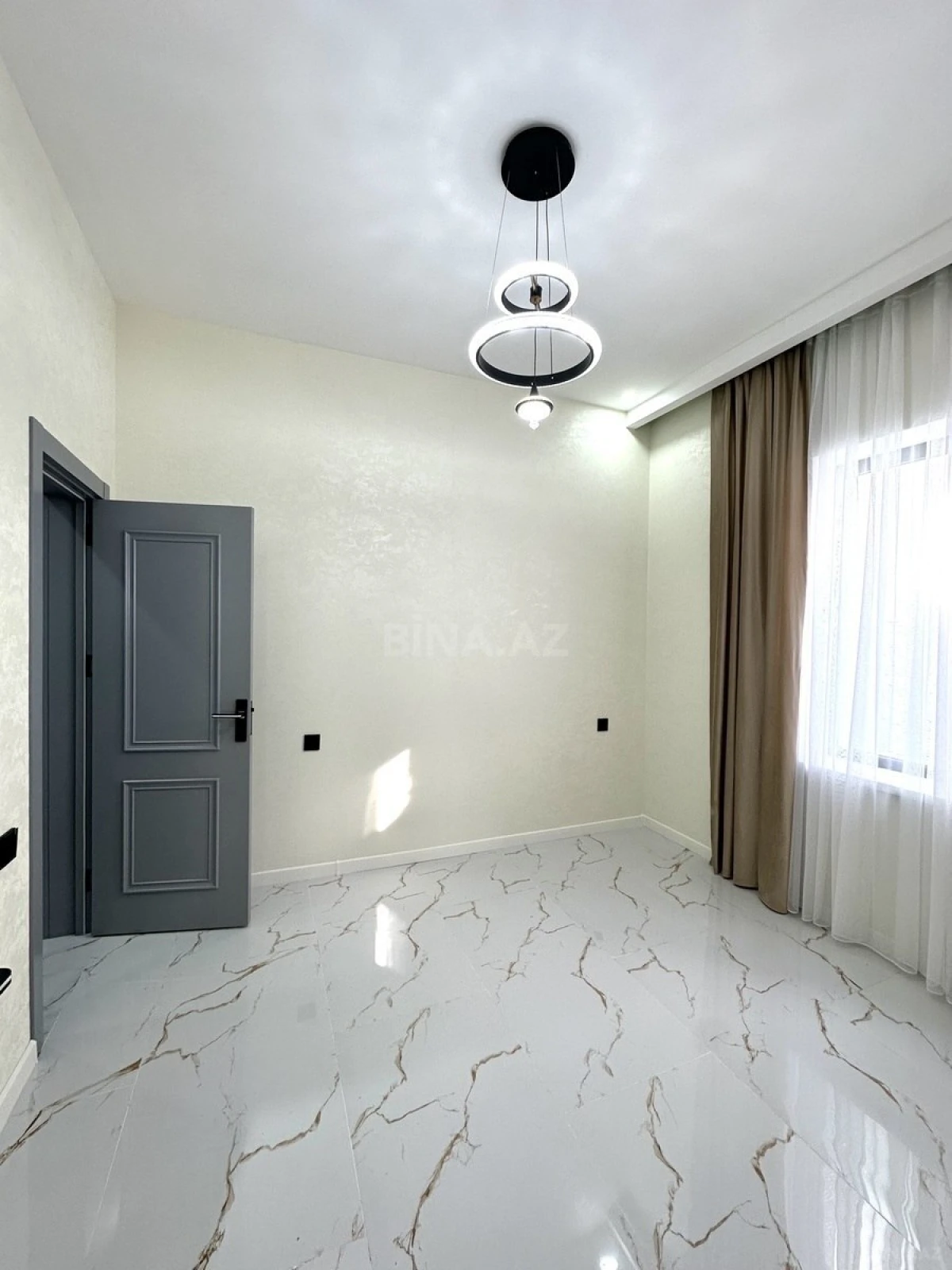 Satılır 4 otaqlı həyət evi 110 m²