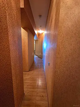 Satılır 4 otaqlı mənzil 170 m²