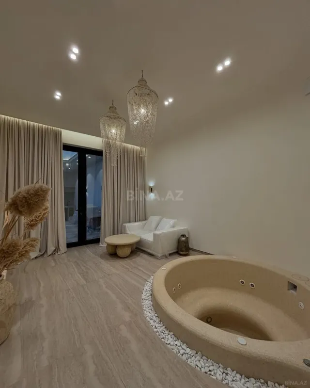 Kirayə verilir 6 otaqlı həyət evi 400 m²