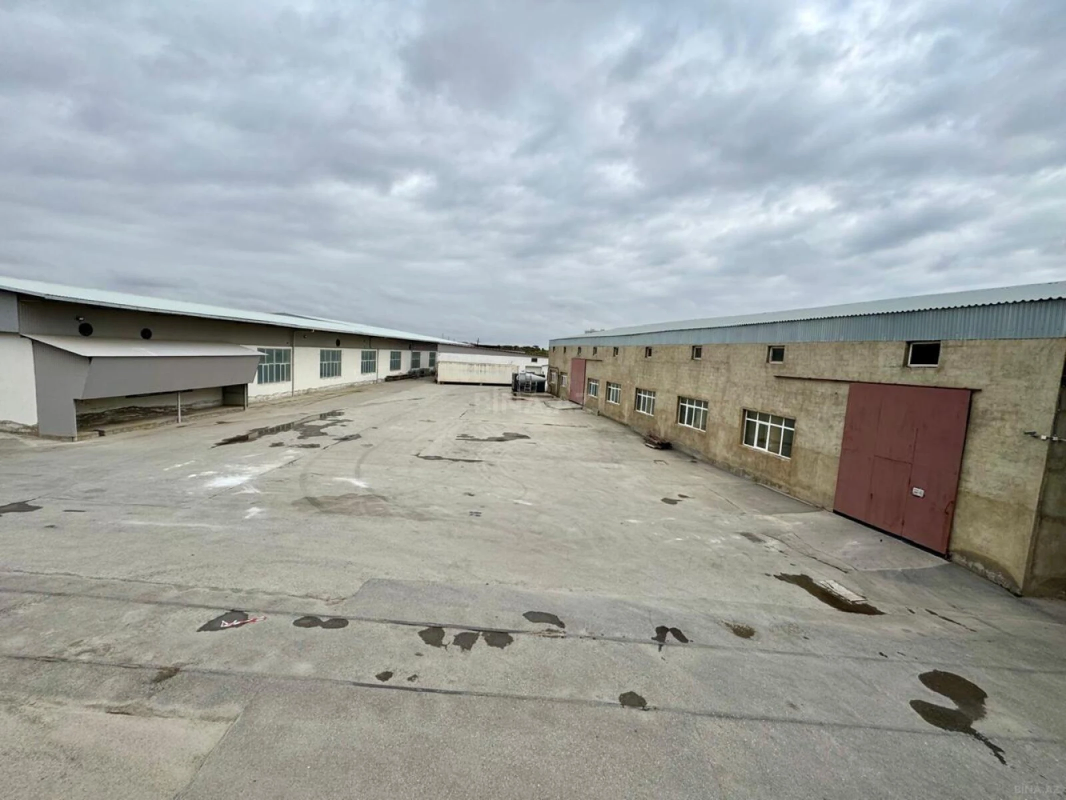 Kirayə verilir obyekt 1700 m²