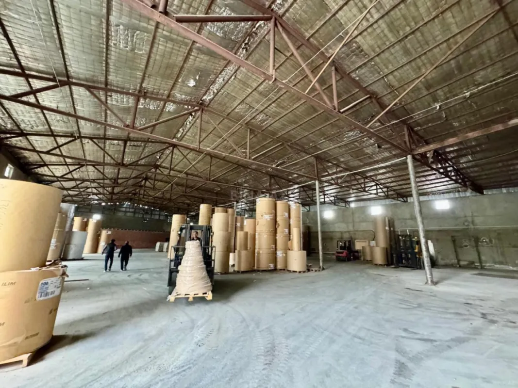Kirayə verilir obyekt 1700 m²