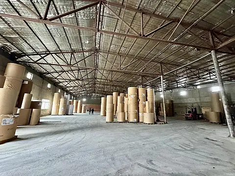 Kirayə verilir obyekt 1700 m² — Bakı, Binəqədi 1700.00 m²