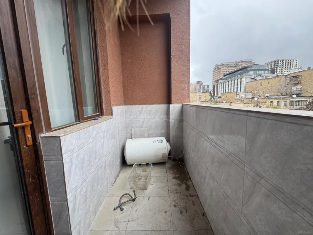 Satılır 2 otaqlı mənzil 88.2 m²
