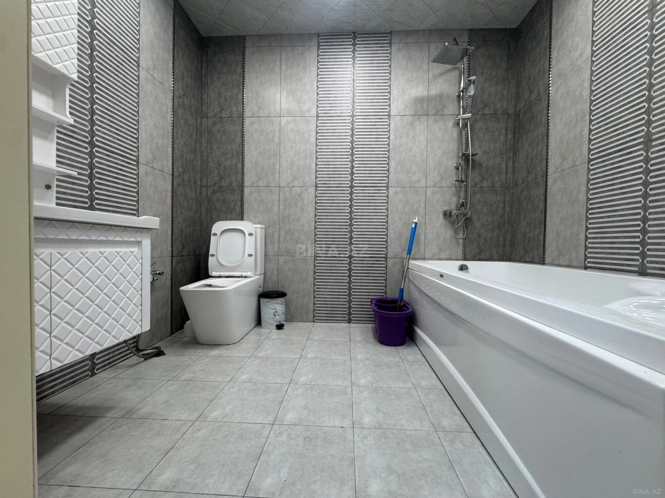 Satılır 2 otaqlı mənzil 88.2 m²