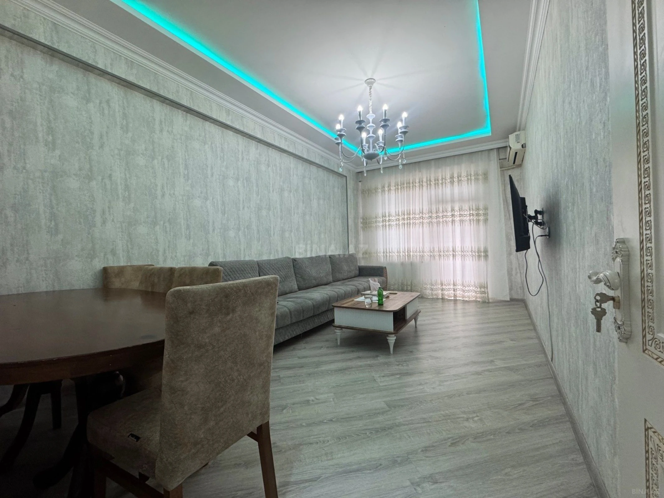 Satılır 2 otaqlı mənzil 88.2 m²
