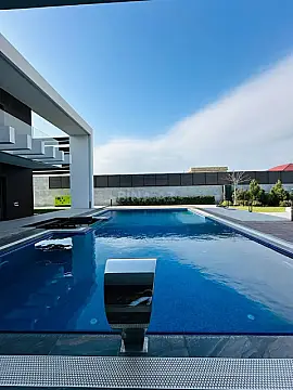 Kirayə verilir 5 otaqlı həyət evi 350 m²