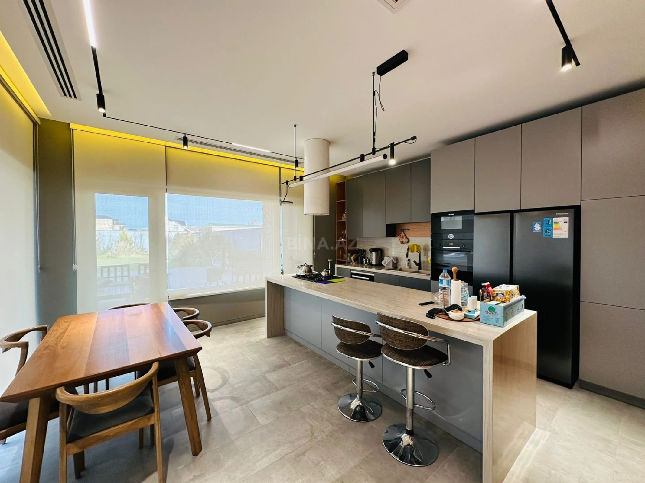 Kirayə verilir 5 otaqlı həyət evi 350 m²