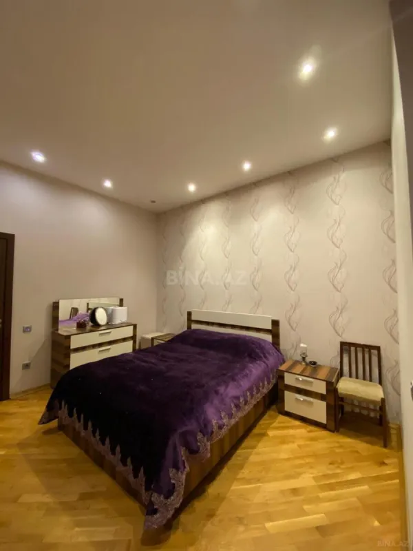 Kirayə verilir 3 otaqlı mənzil 120 m²