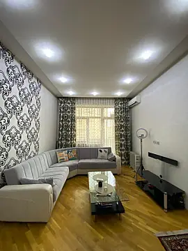 Kirayə verilir 3 otaqlı mənzil 120 m² — Bakı 3 otaq 120.00 m²
