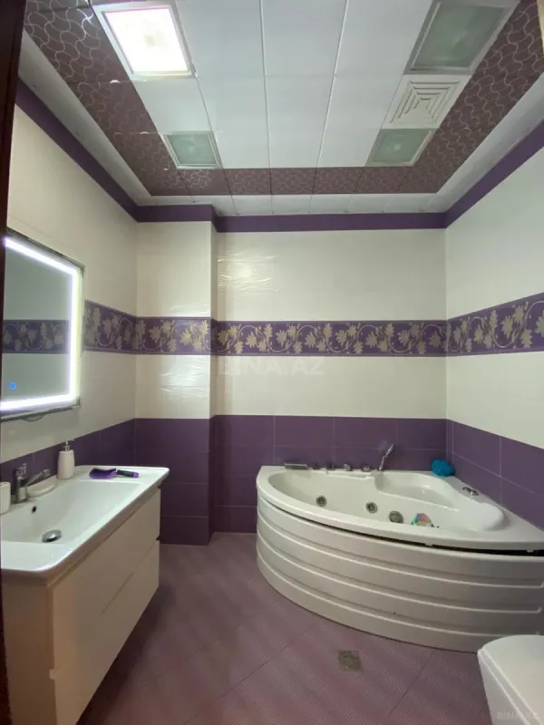 Kirayə verilir 3 otaqlı mənzil 120 m²