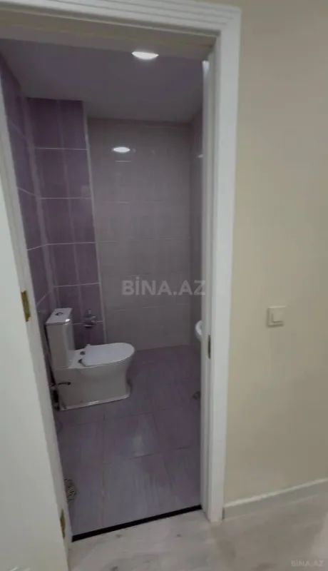 Kirayə verilir 3 otaqlı ofis 112 m²