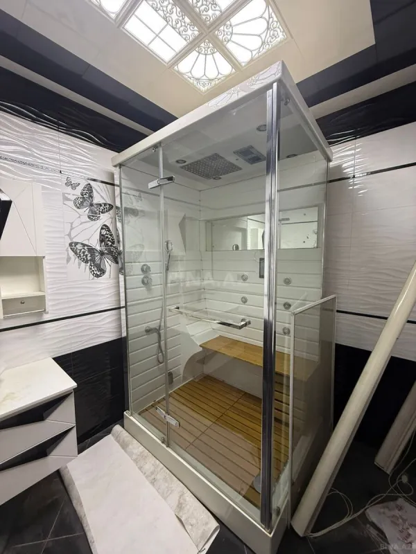 Satılır 3 otaqlı mənzil 150 m²