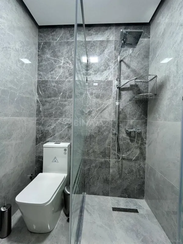 Kirayə verilir 2 otaqlı mənzil 75 m²