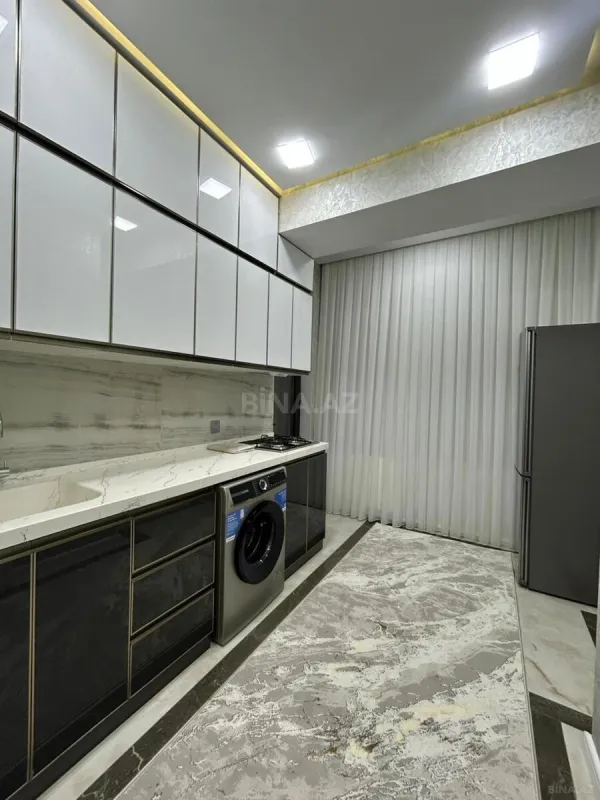 Kirayə verilir 2 otaqlı mənzil 75 m²
