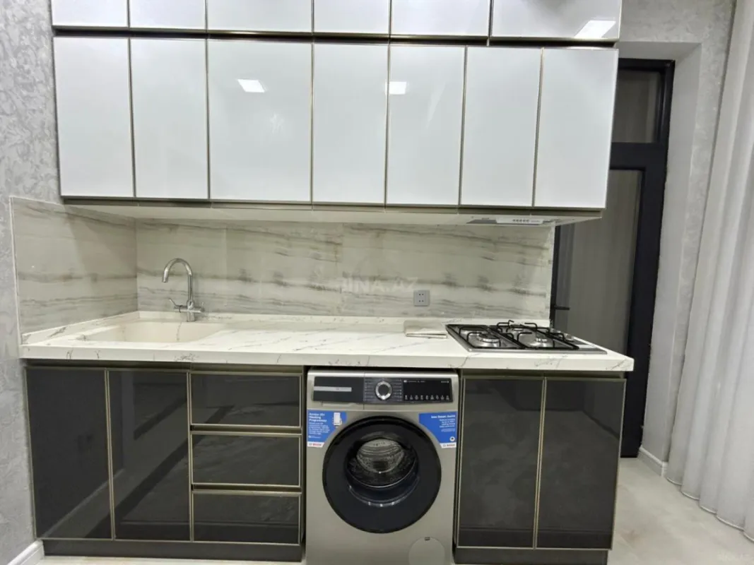 Kirayə verilir 2 otaqlı mənzil 75 m²