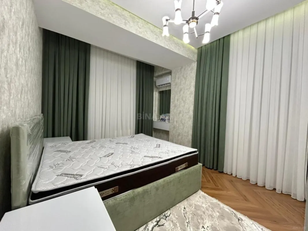 Kirayə verilir 2 otaqlı mənzil 75 m²