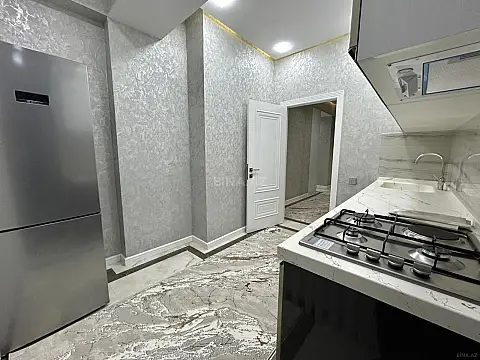 Kirayə verilir 2 otaqlı mənzil 75 m²