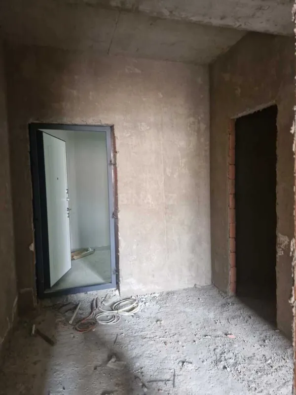 Satılır 2 otaqlı mənzil 110 m²