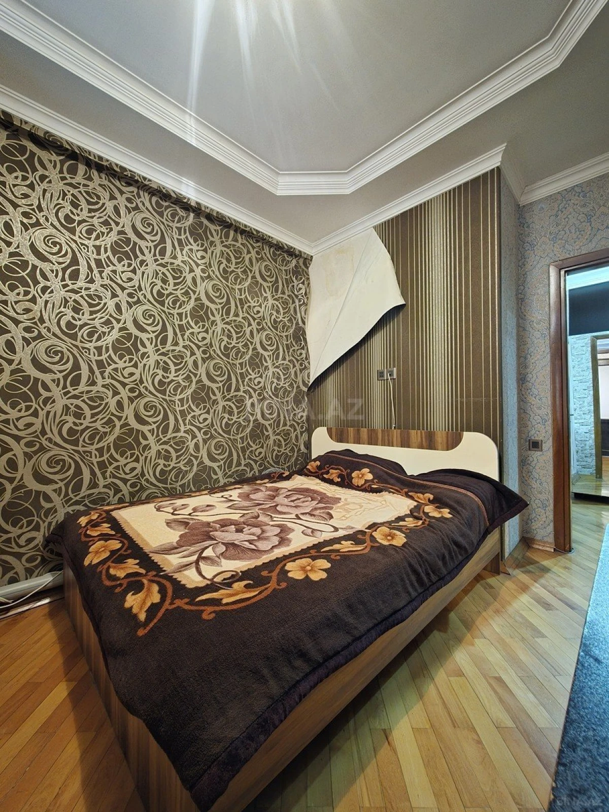 Satılır 2 otaqlı mənzil 58 m²