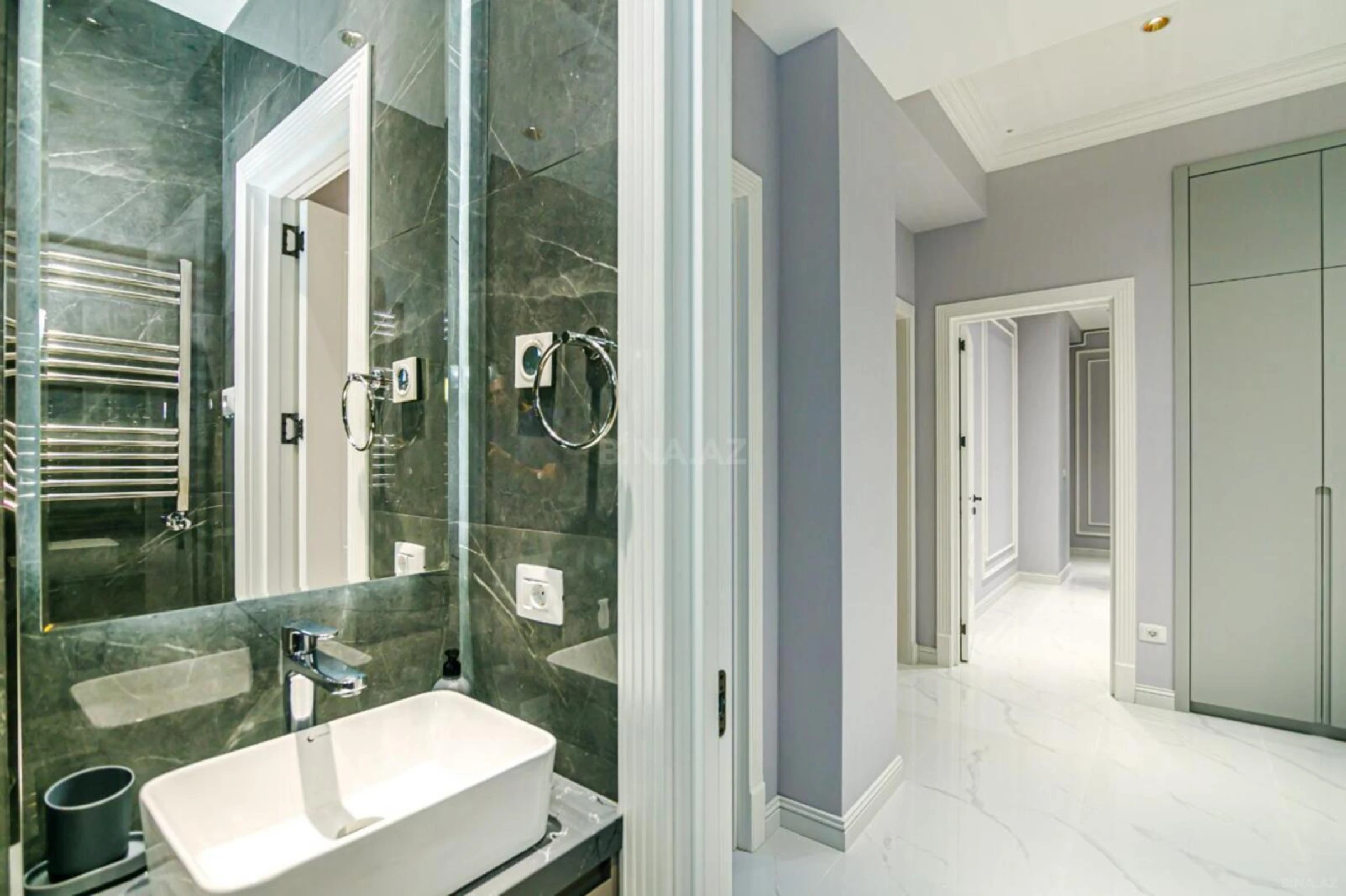 Kirayə verilir 3 otaqlı mənzil 140 m²