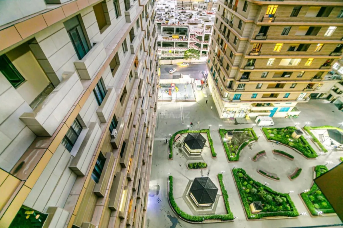 Kirayə verilir 3 otaqlı mənzil 140 m²