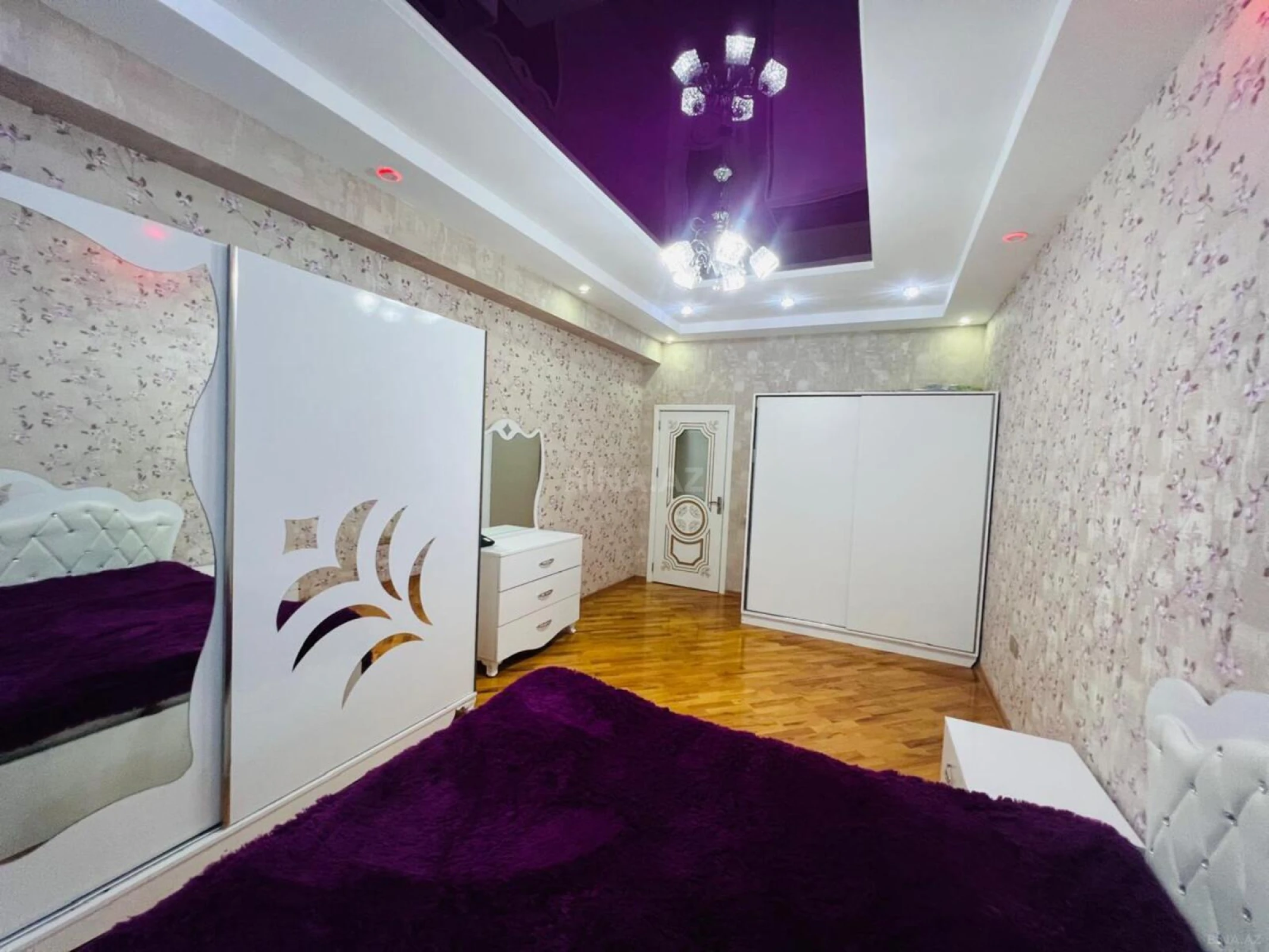 Satılır 3 otaqlı mənzil 96 m²