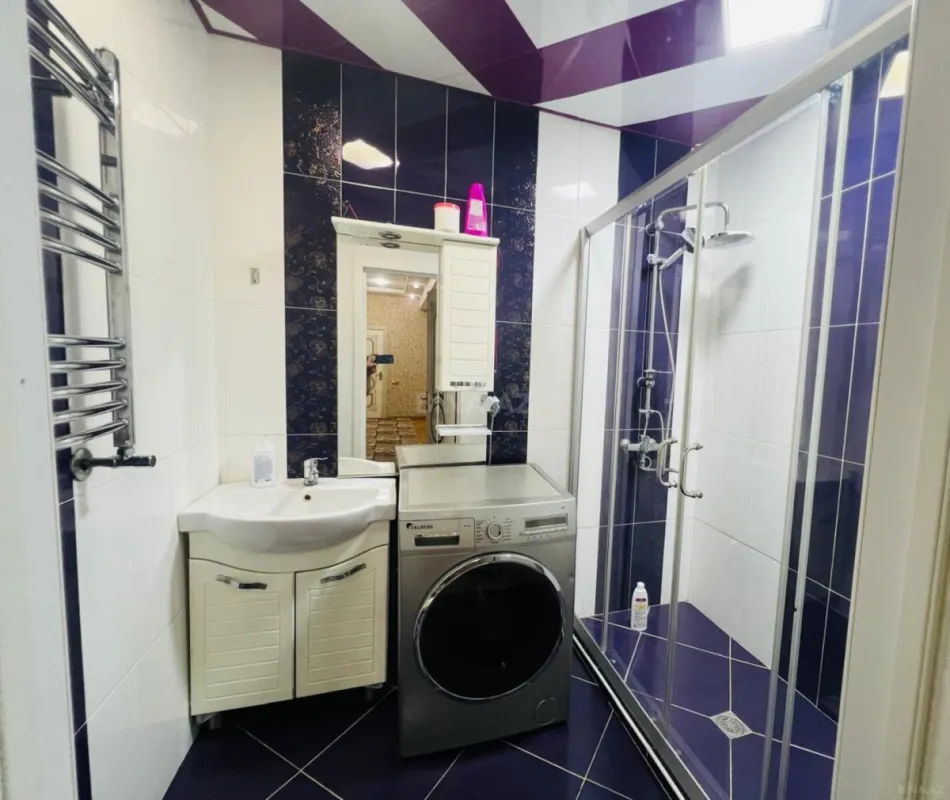 Satılır 3 otaqlı mənzil 96 m²