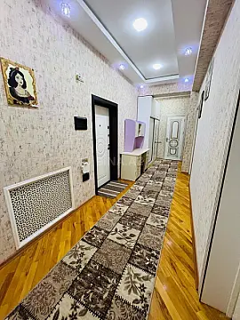 Satılır 3 otaqlı mənzil 96 m²