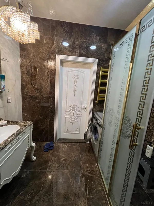 Kirayə verilir 3 otaqlı mənzil 105 m²