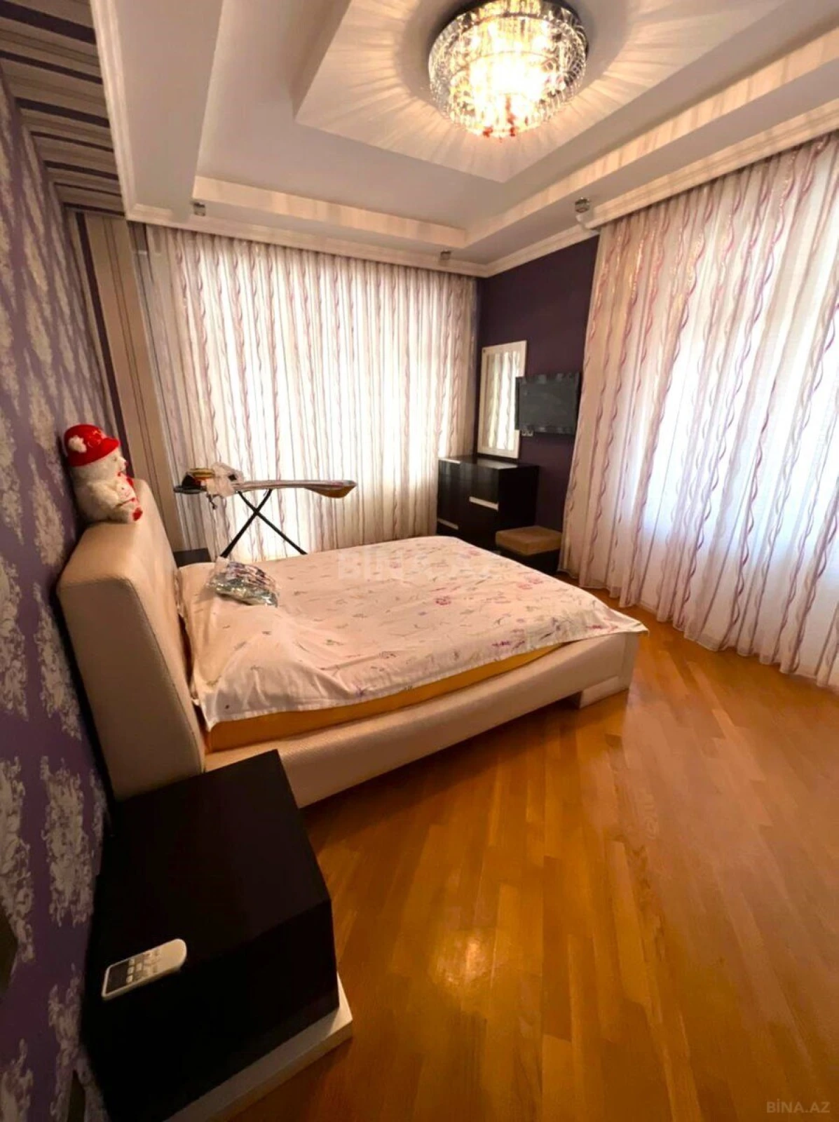 Satılır 3 otaqlı mənzil 117 m²