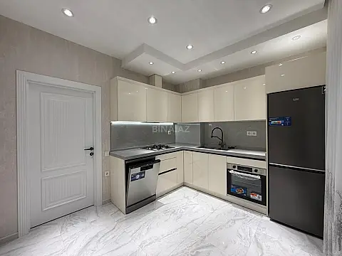 Satılır 3 otaqlı mənzil 95 m²