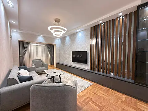 Satılır 3 otaqlı mənzil 95 m²
