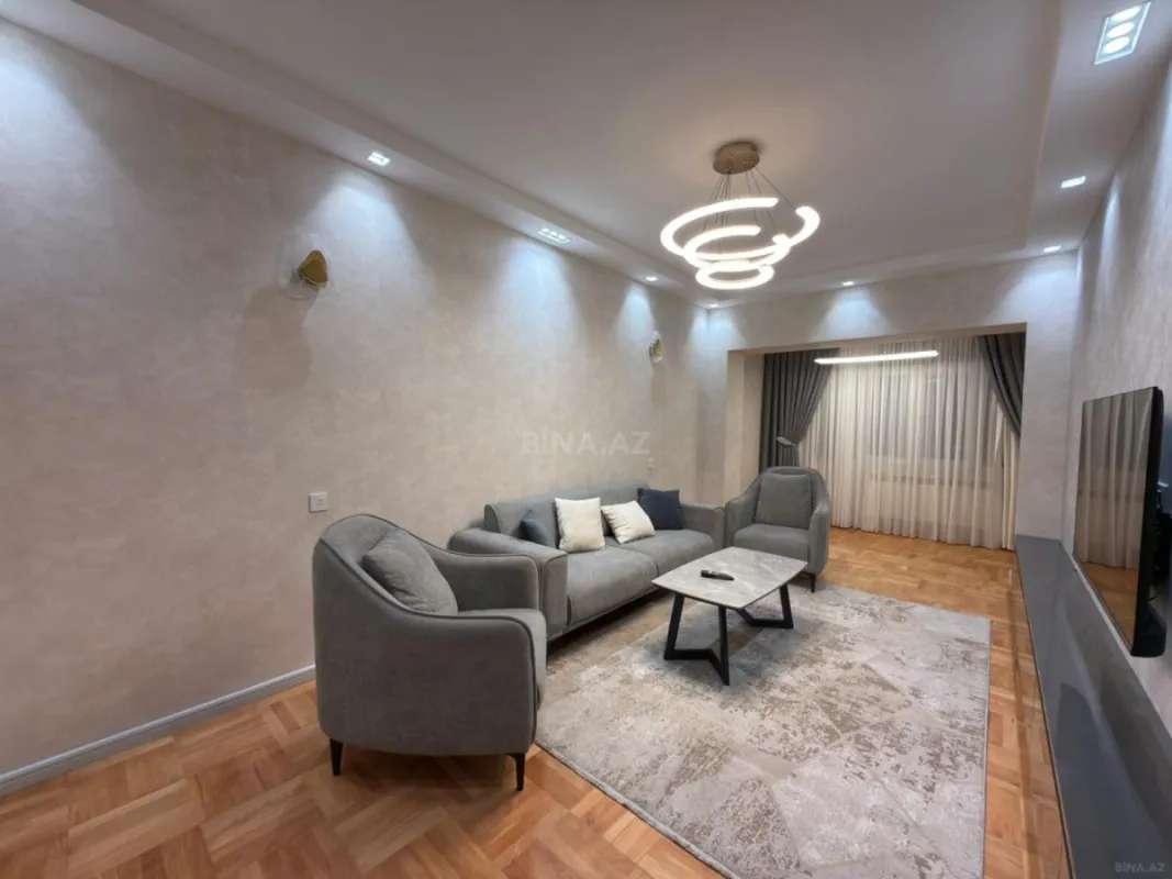 Satılır 3 otaqlı mənzil 95 m²