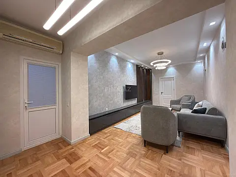 Satılır 3 otaqlı mənzil 95 m²