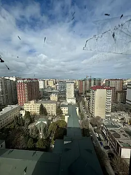 Satılır 2 otaqlı mənzil 87 m²