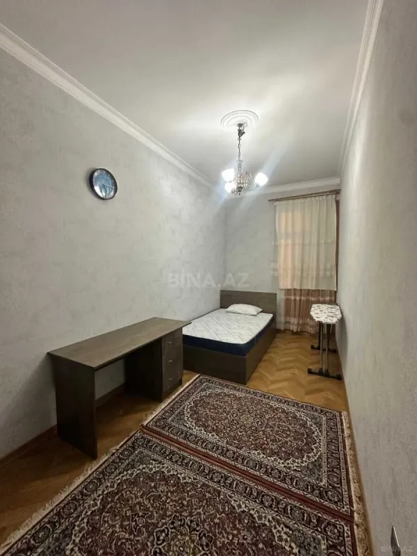 Kirayə verilir 3 otaqlı mənzil 100 m²